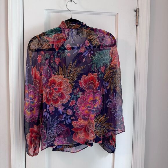 🌺 Johnny Was Floral Sheer Blouse + Camisole Set – Boho Resort Must-Have 🌺 - Picture 4 of 8